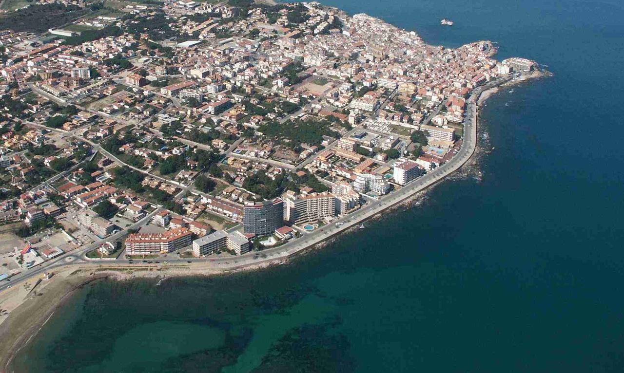 Puig Sureda - Apartamentos L' Escala Exterior foto